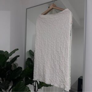 Tilly's Cream Textured Midi Skirt